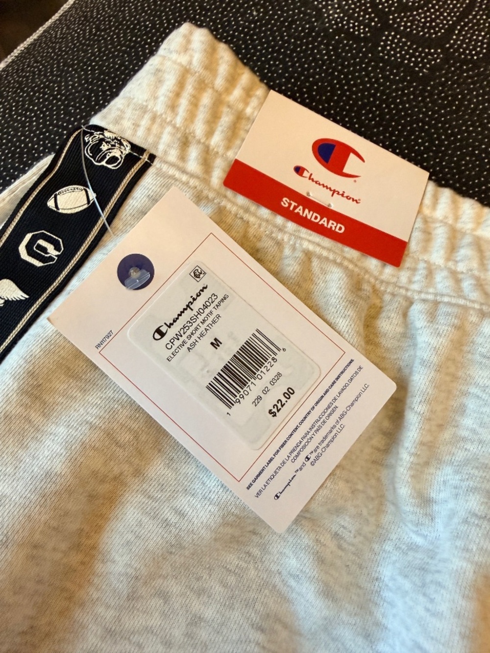Champion athletic bra top & short set - Picture 3 of 5